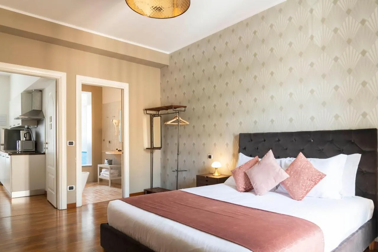 Heart Milan Apartments Duomo District Италия