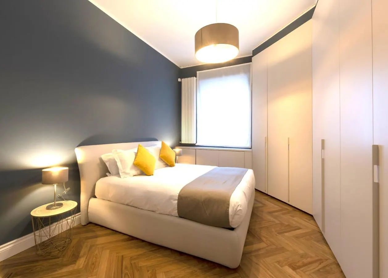 Heart Milan Apartments Duomo District