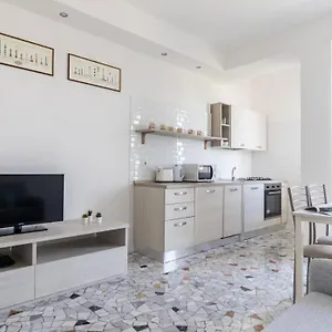 Appartement Italianway - Ripa Ticinese 103, Milan