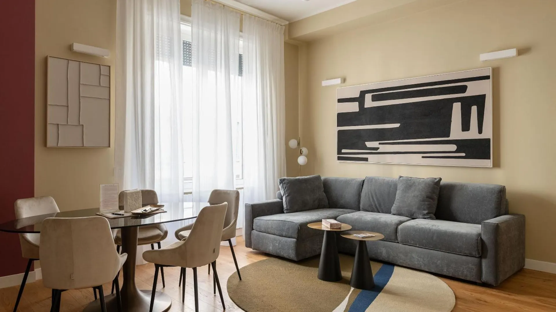Heart Milan Apartments Duomo District 0*,  איטליה